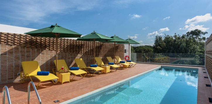 ibis_swimming-pool2-2-2